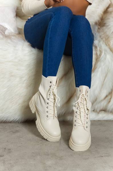 Koucla Trendy Musthave Biker Look Stiefeletten gerippt Letzter Tag