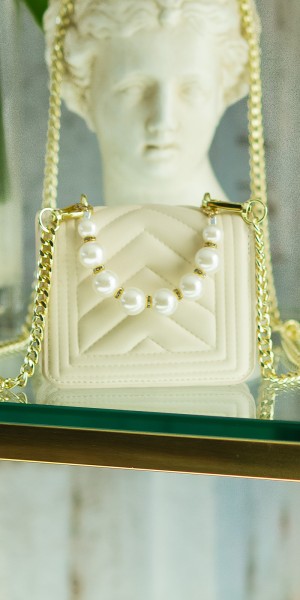 Koucla Trendy Ultra Mini Handtasche mit Perlen Henkel