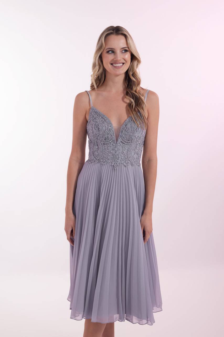 Laona DANCING TILL SUNRISE DRESS Besticktes Midikleid mit Plisseerock Tiefpreis