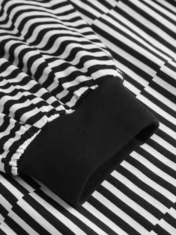 Mademoiselle YéYé Leichter Sweater mit Stickerei aus Bio-Baumwolle Kauf eins, bekomm eins gratis