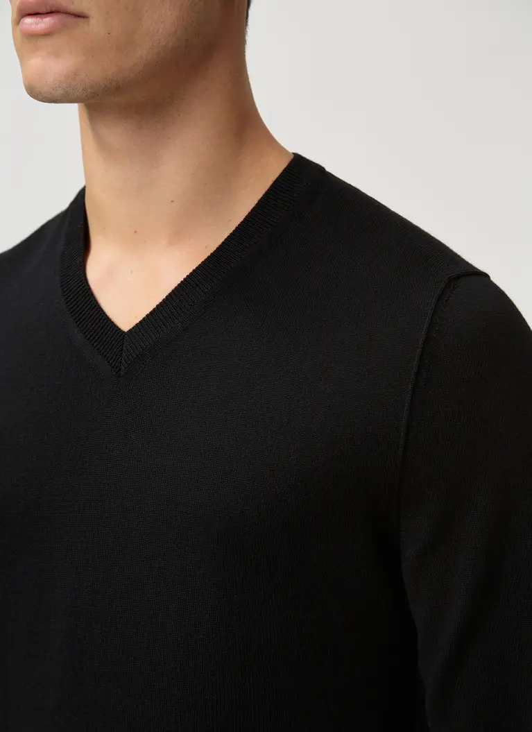﻿Maerz Muenchen V-Pullover100% MerinowolleArt. Nr. 420400-595 Valentinstagsangebot