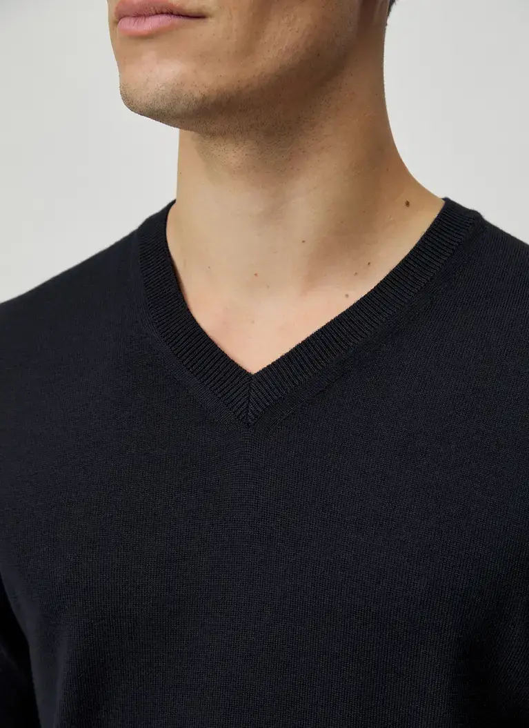 Maerz Muenchen V-Pullover100% MerinowolleArt. Nr. 420400-399 Exklusive Angebote