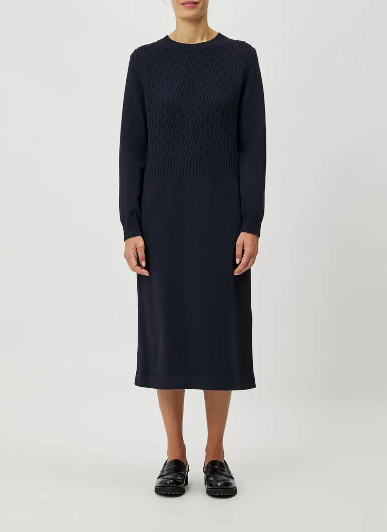 Maerz Muenchen Kleid100% SchurwolleArt. Nr. 397000-399 Bestseller