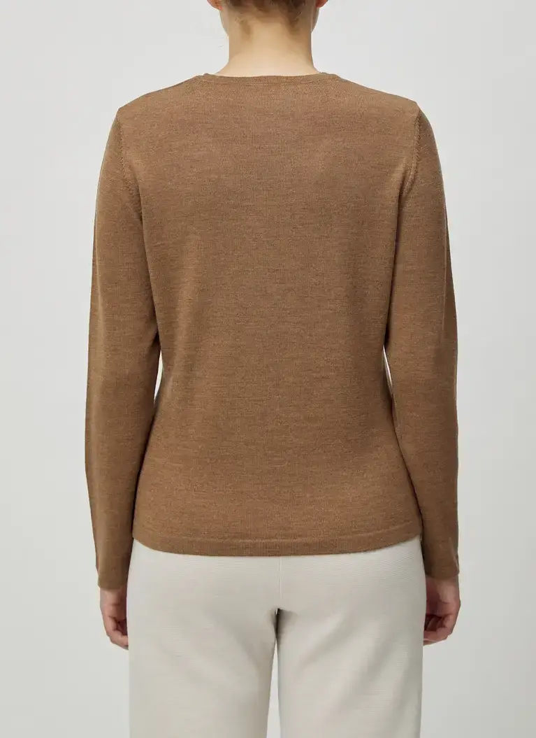 Maerz Muenchen V-Ausschnitt Pullover100% MerinowolleArt. Nr. 300000-107 Bestseller