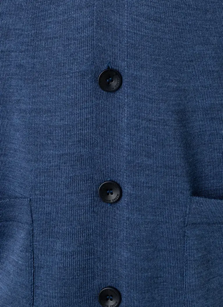 Maerz Muenchen Strick Cardigan100% MerinowolleArt. Nr. 581000-380 Sonderangebote