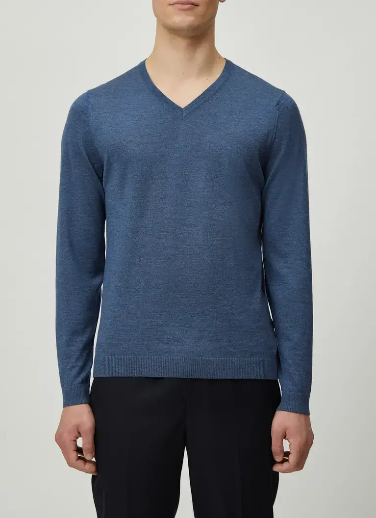 Maerz Muenchen V-Pullover100% MerinowolleArt. Nr. 403800-382 Lagerräumung