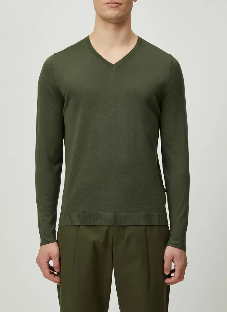 Maerz Muenchen V-Pullover100% MerinowolleArt. Nr. 403800-297 Top Angebot