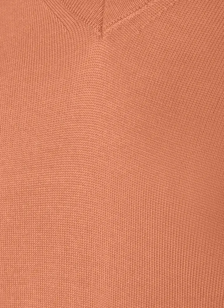 Maerz Muenchen V-Pullover100% MerinowolleArt. Nr. 490490-642 Kauf eins, bekomm eins gratis