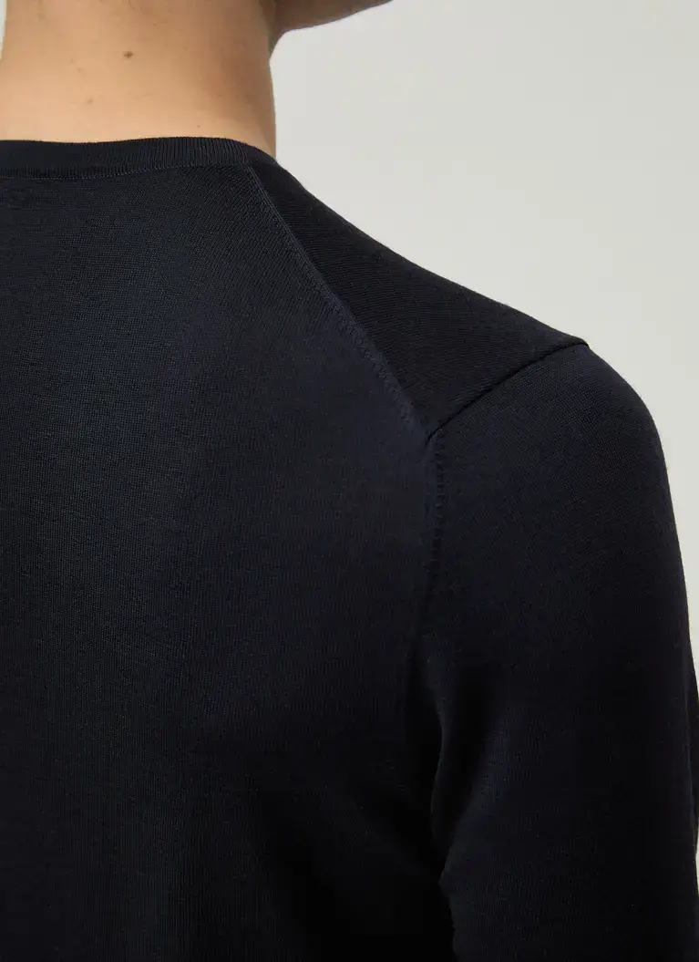 Maerz Muenchen V-Pullover100% MerinowolleArt. Nr. 403800-399 Kostenlose Rückgabe