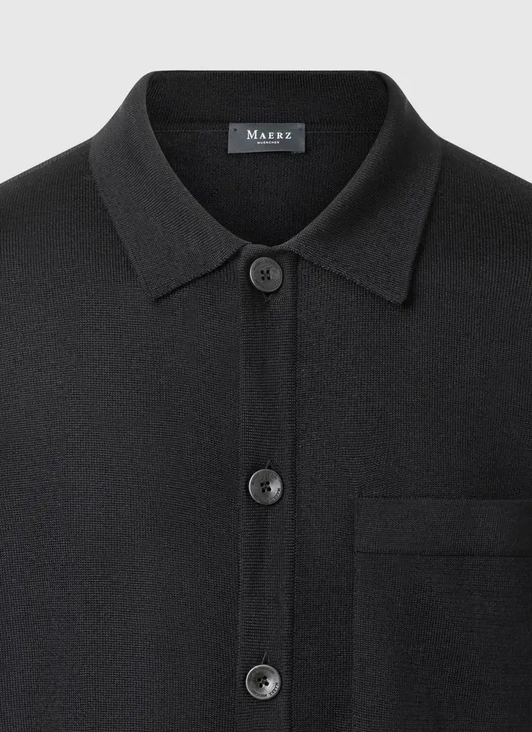 Maerz Muenchen Overshirt100% MerinowolleArt. Nr. 591300-595 Vierteljährliche Förderung