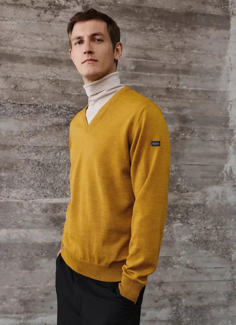 Maerz Muenchen V-Pullover100% MerinowolleArt. Nr. 490400-656 50% Rabatt mit kostenlosem Versand