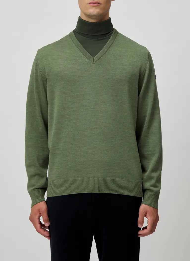 Maerz Muenchen V-Pullover100% MerinowolleArt. Nr. 490400-228 Clearance-Verkauf
