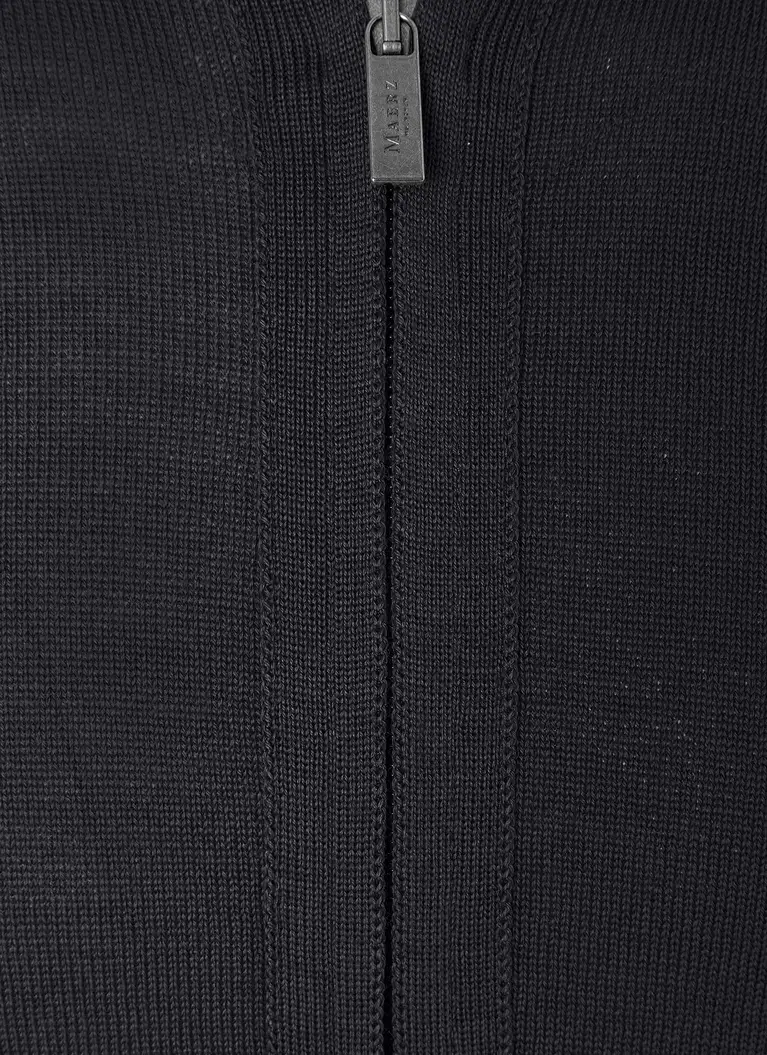 Maerz Muenchen Strickblouson100% MerinowolleArt. Nr. 585600-595 Begrenzt auf 3 Tage