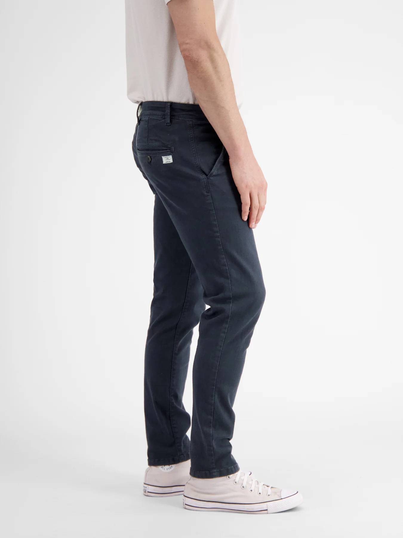 Lerros 2429114 CHINO IN HYPERFLEX STRETCHKWALITEIT (485 CLASSIC NAVY) Nur für heute