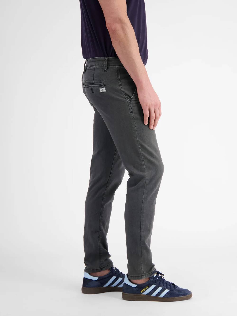 Lerros 2009114 CHINO VAN ZACHTE HYPERFLEX STRETCHKWALITEIT (289 DARK GRAPHITE) Exklusivangebot
