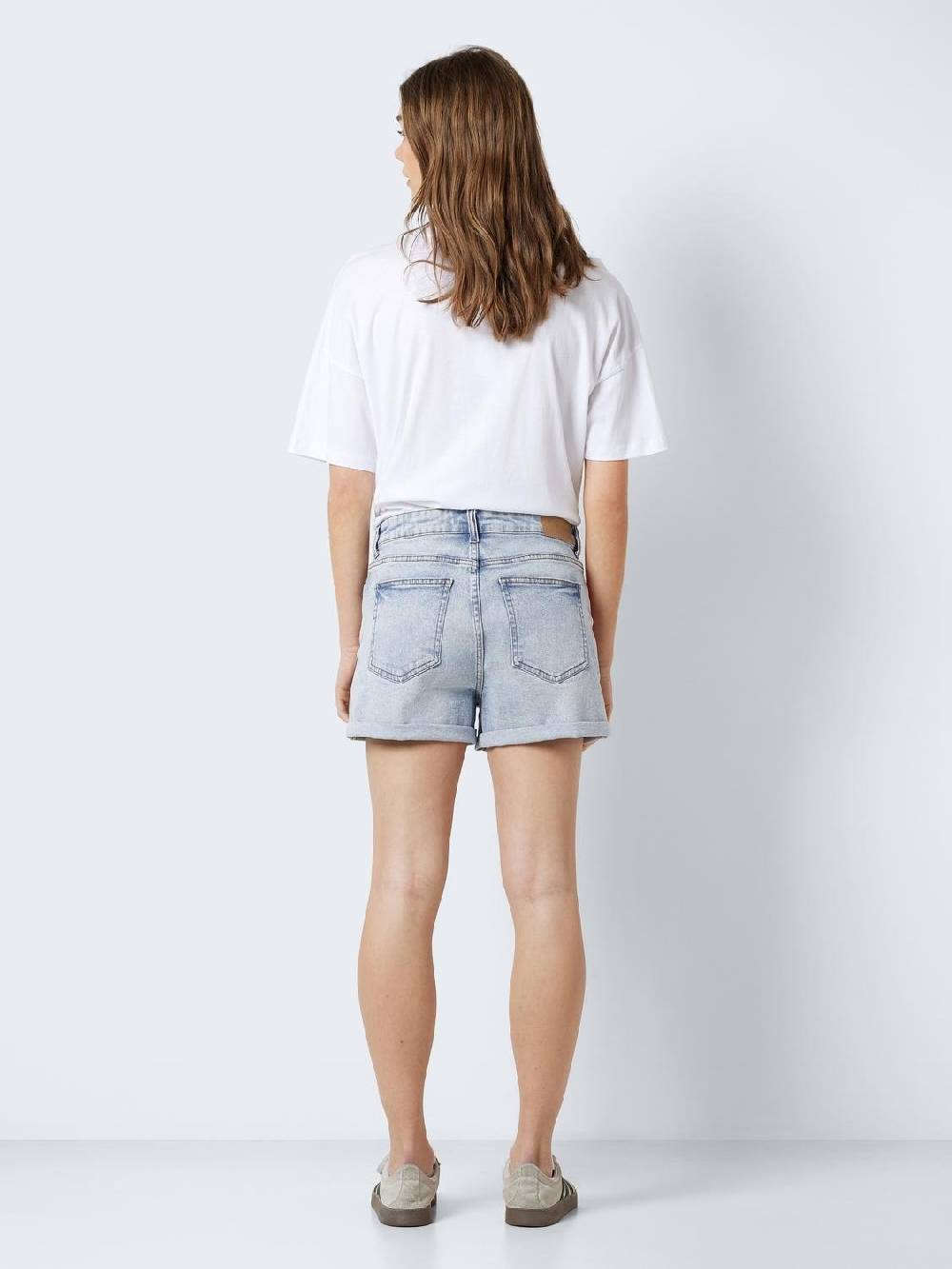 NOISY MAY NMMONI HW SHORTS AZ360 BL NOOS LIGHT BLUE DENIM Sonderangebote