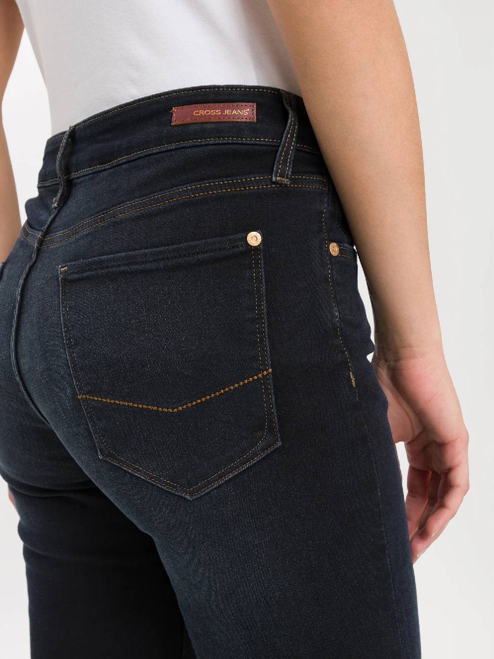 Cross Jeans ROSE N 487-026 2025