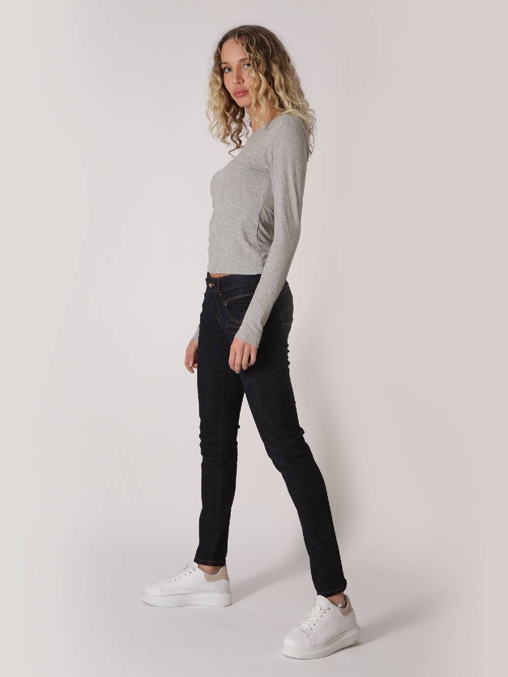 M.O.D SUZY Skinny Raw Denim Valentinstagsangebot