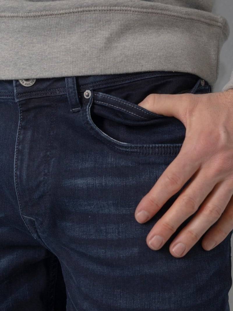 Petrol RUSSEL - Men Denim Tapered (5803 Dark faded) Letzter Tag