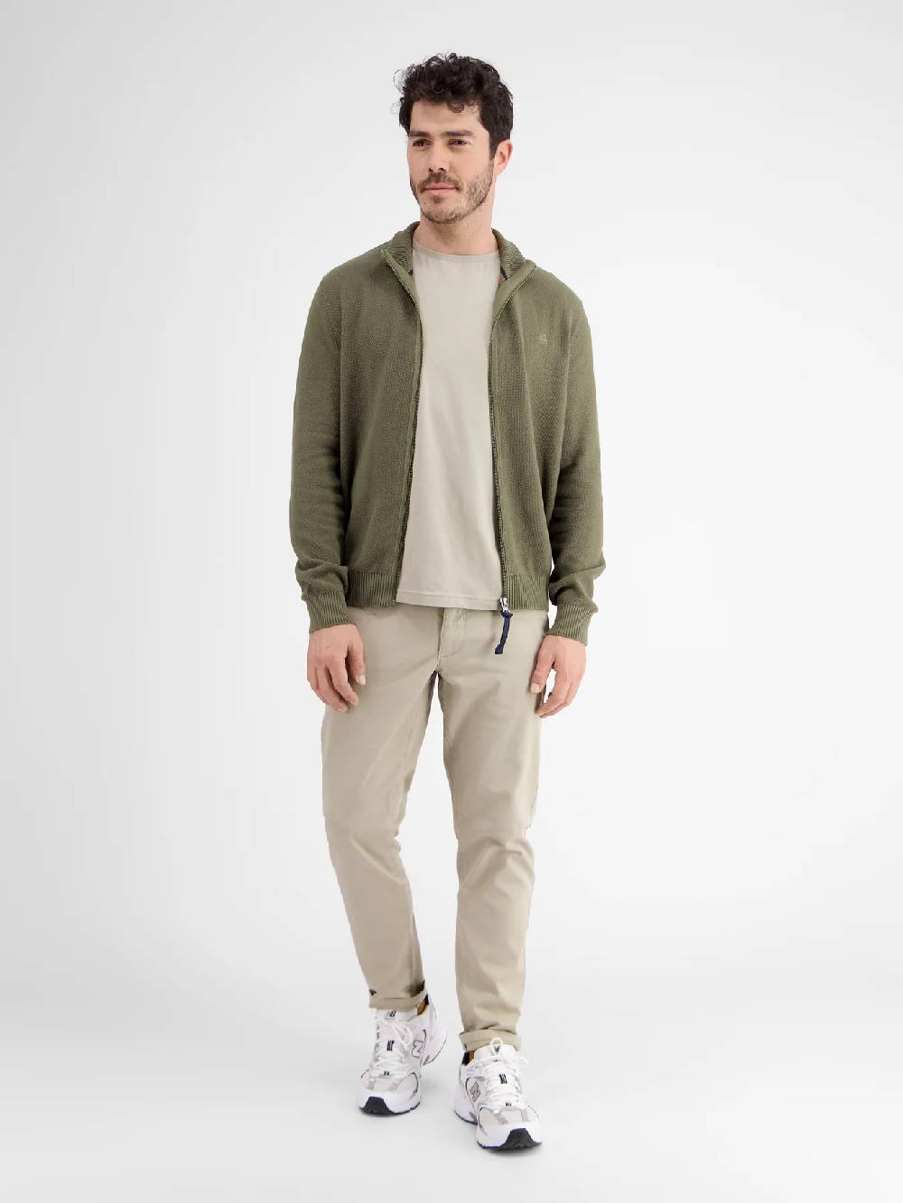 Lerros 23D5503 VEST MET OPSTAANDE KRAAG (659 AGED OLIVE) Muttertagsangebot
