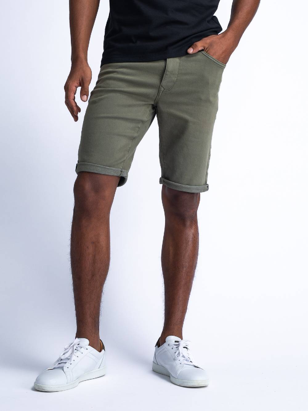 MEN SHORT DENIM M-1040-SHO005 (dusty army 6134)