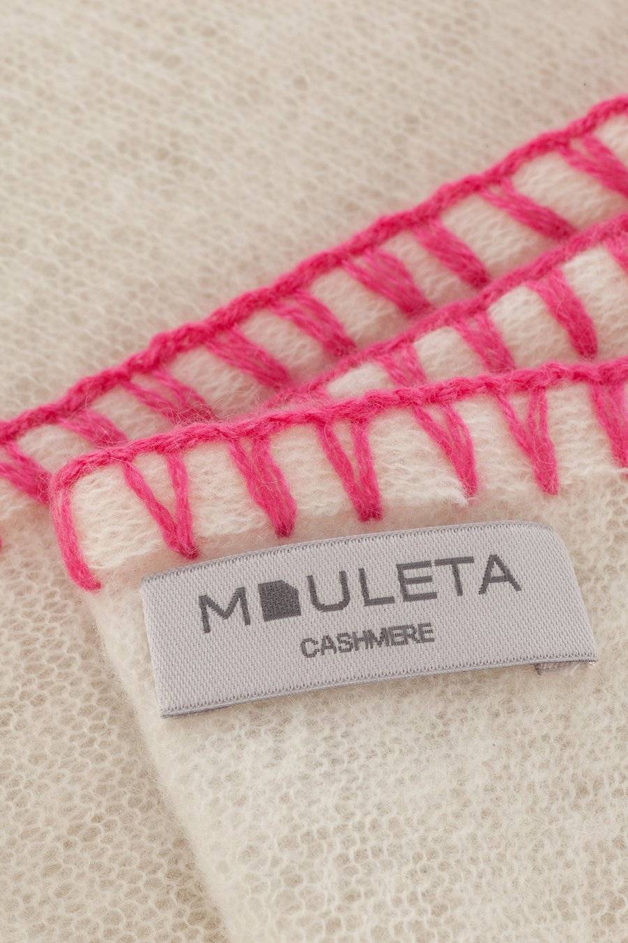 Mouleta Cashmere Schal | Colored Embroidery Border Exklusive Angebote