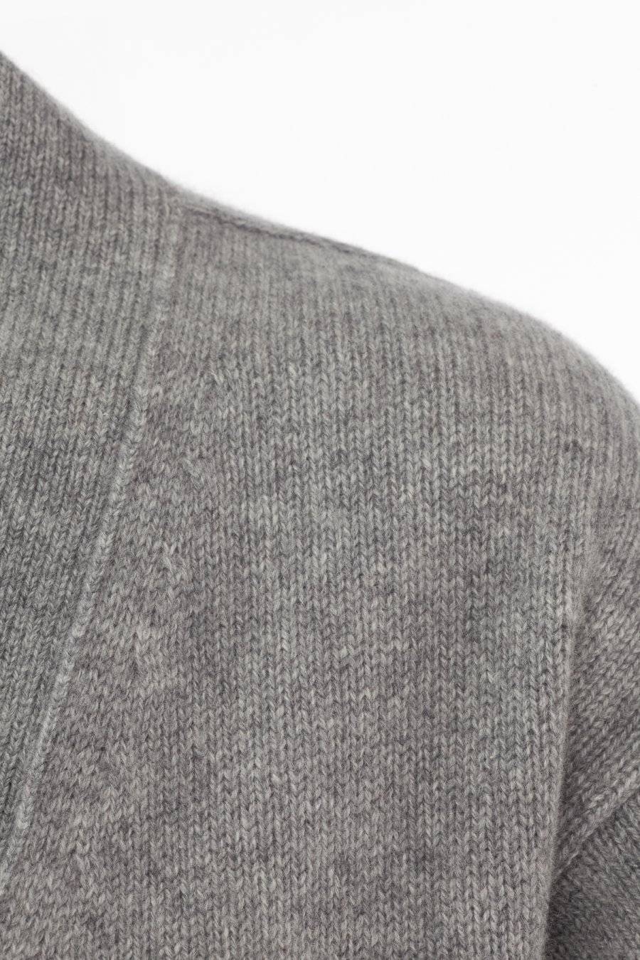 Mouleta Cashmere V-Neck Cardigan Kauf eins, bekomm eins gratis
