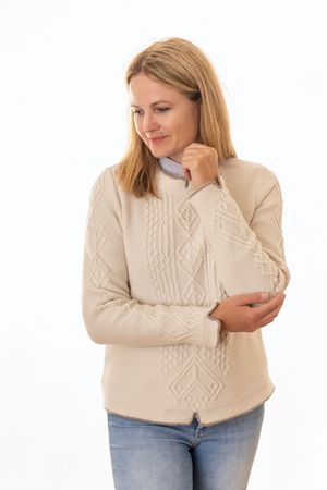 Pezzo D'oro edler Damenwollpullover wollweiss,Trachtenpulli reine Merinowolle, Große Rabatte