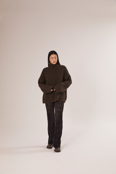 Sosue Bear Turtle Knit Dark Brown Nur noch ein Tag übrig