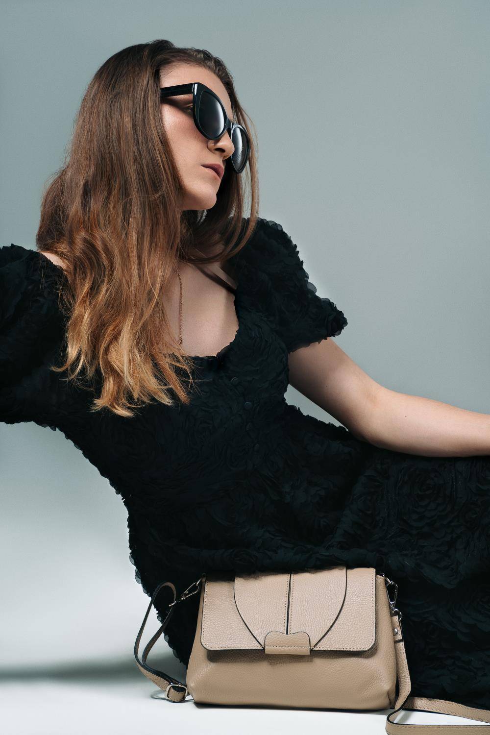 Stuff Maker Crossbody bag Corinna in Beige Rabatte dieses Monats