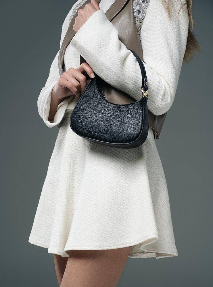 Stuff Maker Handtasche Luisa in Schwarz Angebote